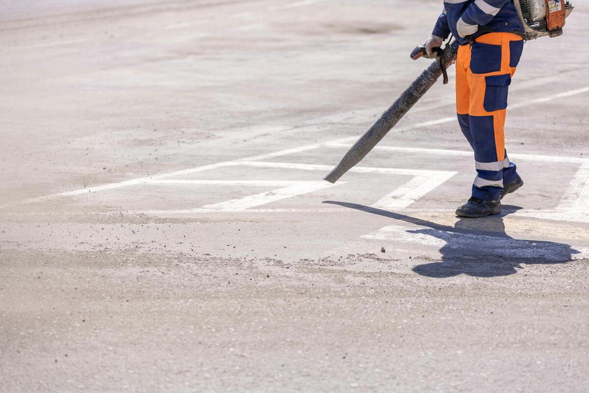 Industrial Cleaning vs Office Cleaning: What’s The Difference?